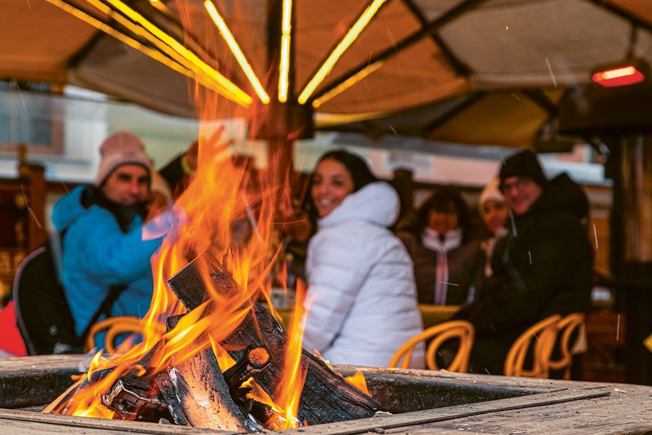 Feuer, Lichter, gutes Essen: ein gelungenes Rezept.