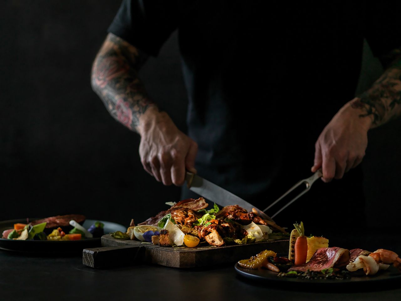 Augen- und Gaumenschmaus: Grilliertes mundet mit frischen Zutaten besonders gut.