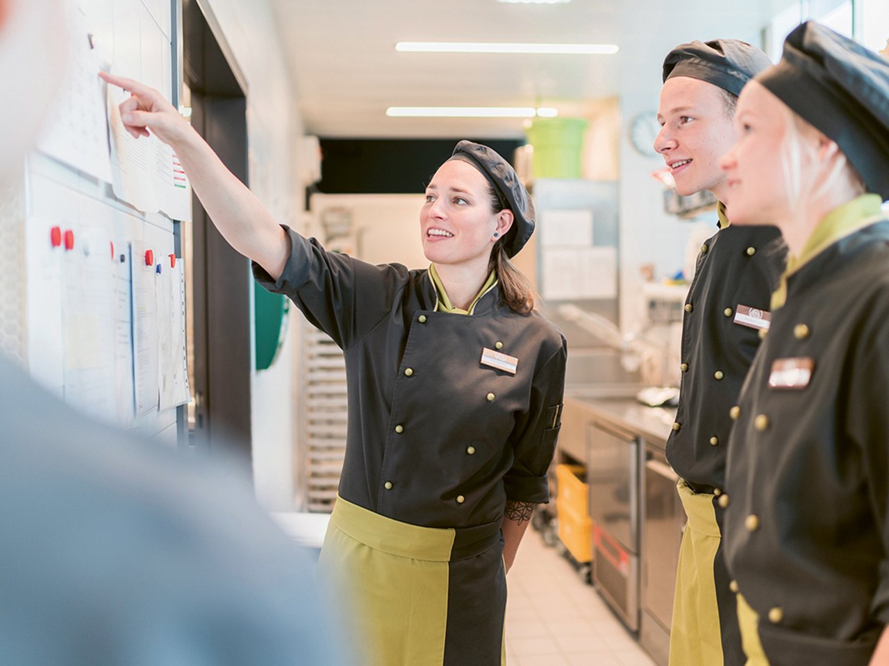 Am richtigen Platz in der richtigen Branche: Auszubildende in der Gastronomie.