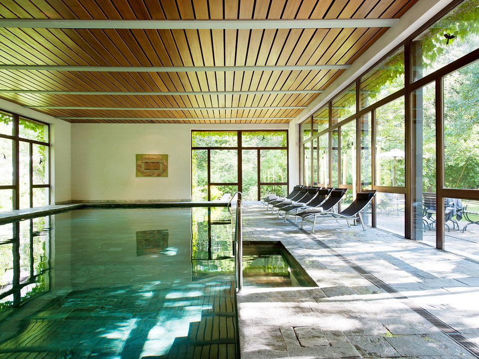 Auch ein grosszügiger Wellnessbereich gehört zum Schweizerhof.