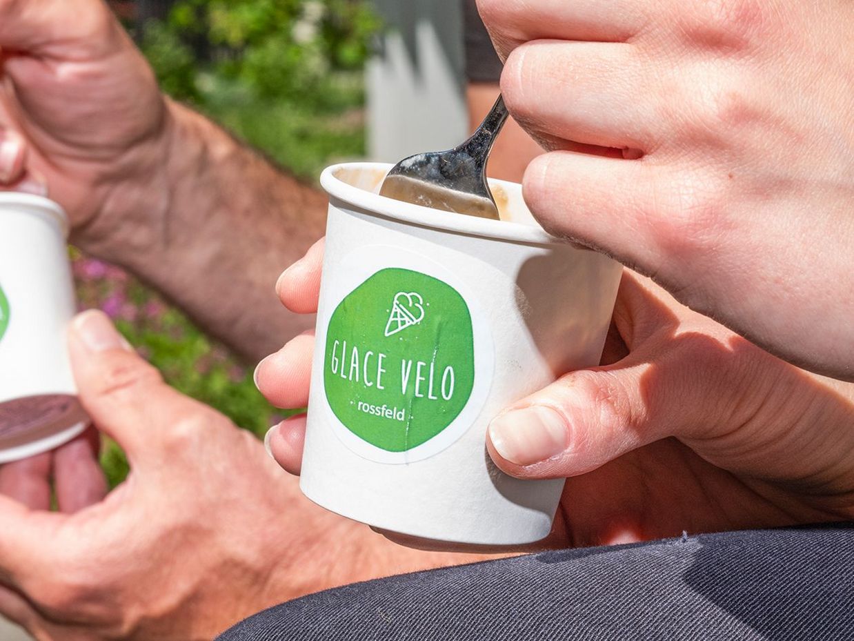 Mit Hugentobler Kochsysteme AG «Cool to go» durch die Decke. Die Stiftung Rossfeld ist mit den neuen Systemen auf Erfolgskurs.