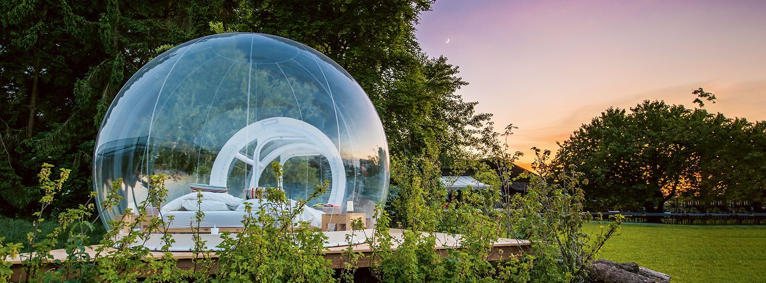 Campen und Naturnähe mit ein paar Annehmlichkeiten verbinden: Glamping ist in der Schweiz beliebt.