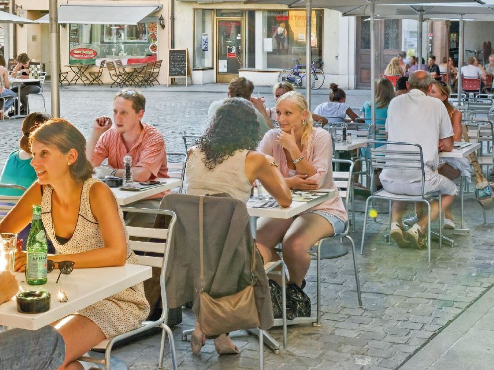 Restaurant mit Aussenbereich