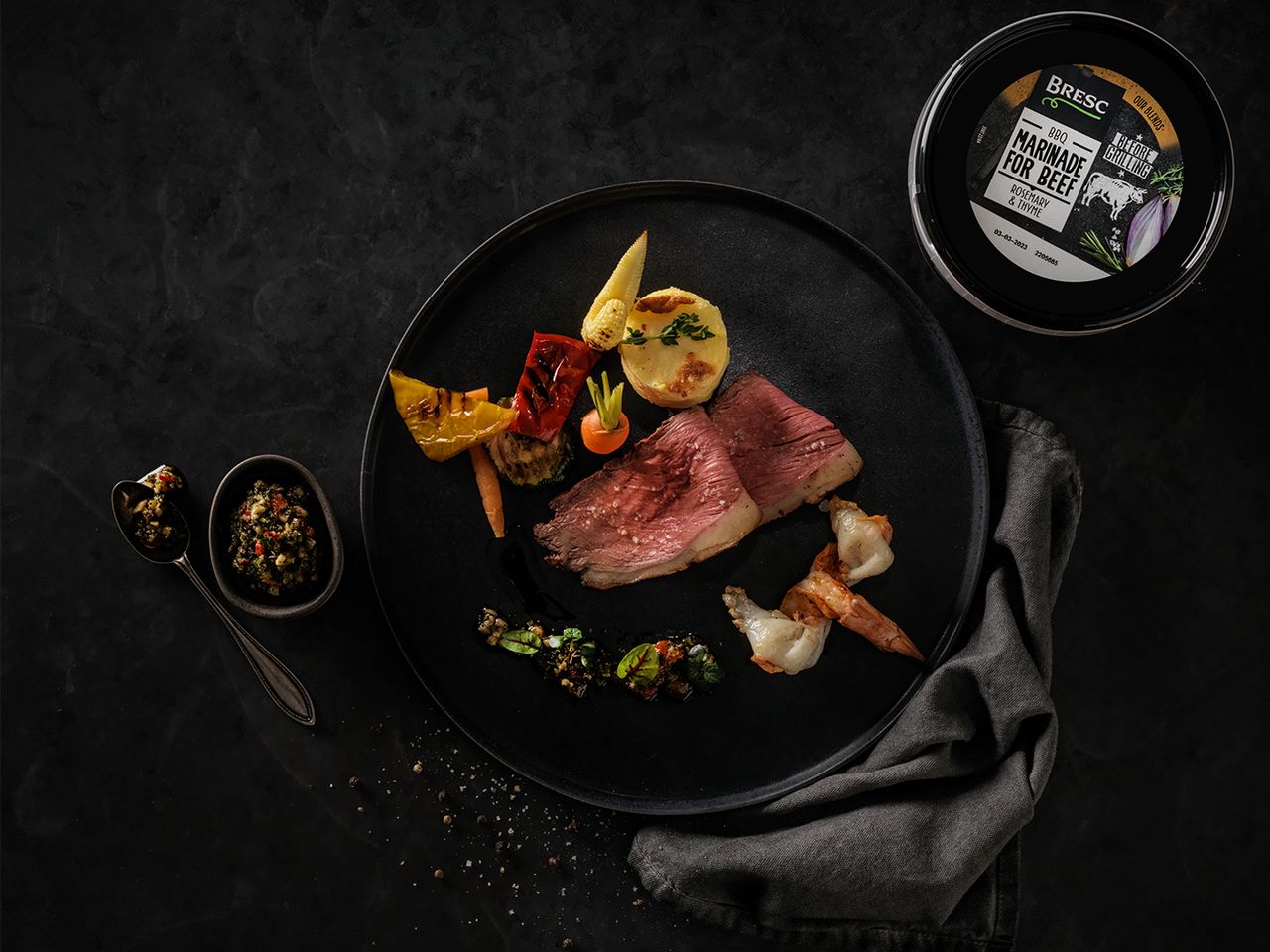 Rosa gebratener Tafelspitz Surf and Turf mit Chimichurri