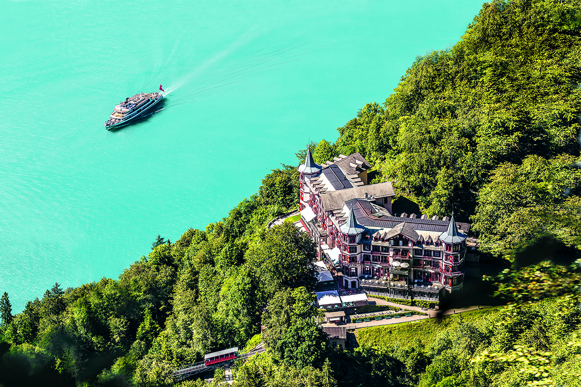 Aussenansicht Grandhotel Giessbach am Brienzersee