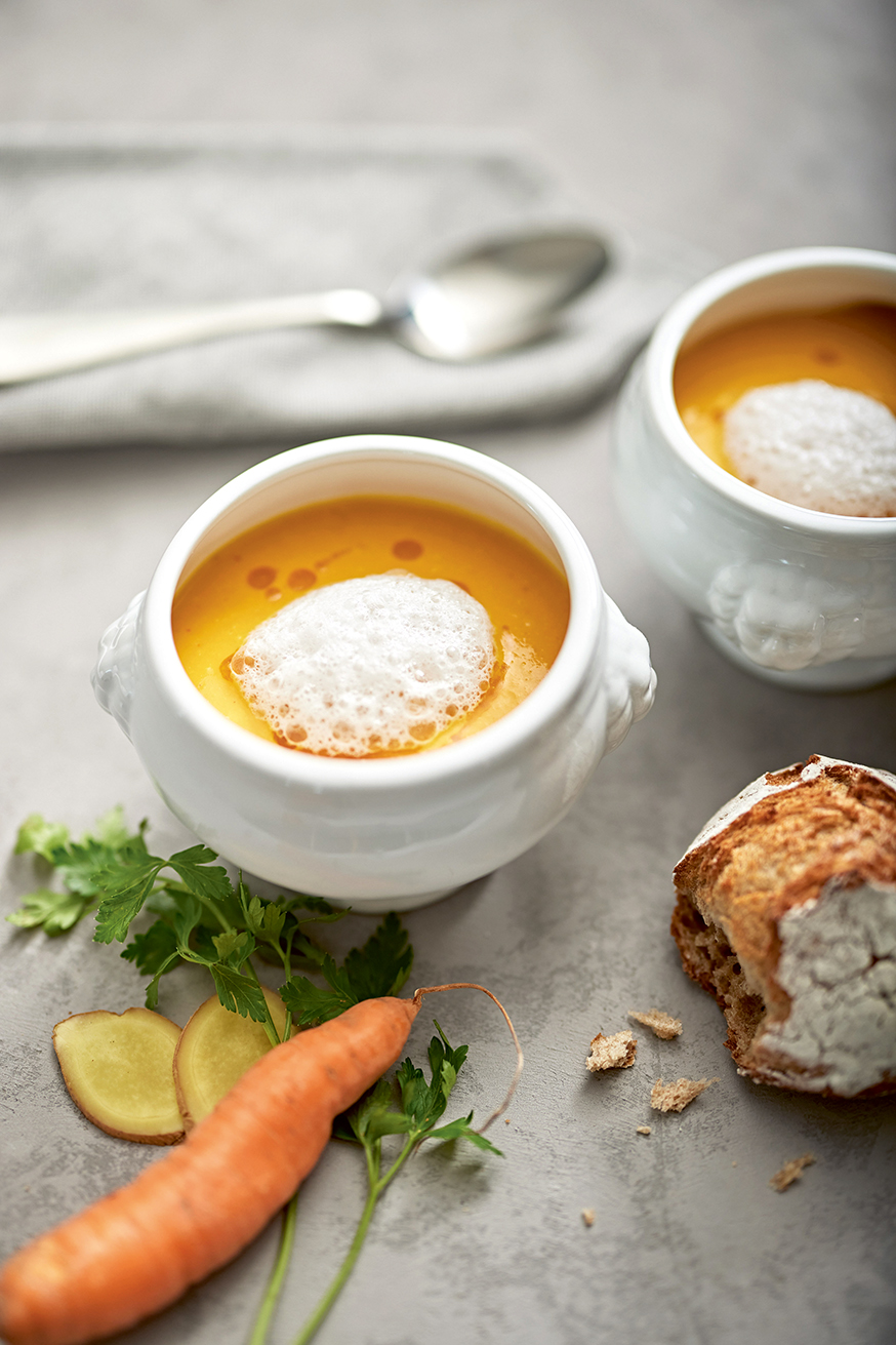 Rüeblisuppe mit Karotten aus dem eigenen Hotelgarten