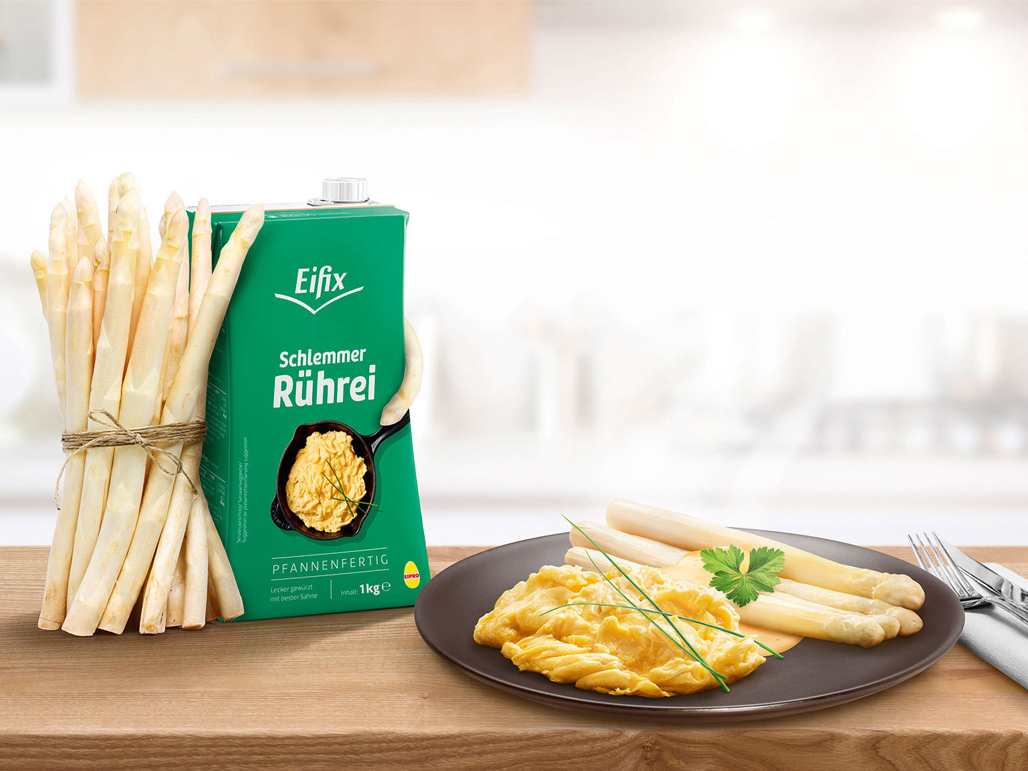 Ein Dream Team für Gourmets: Spargel mit Schlemmer Rührei.