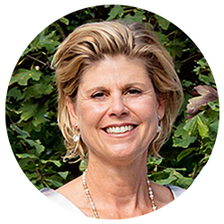 Sandra Schmidt Hotelfachfrau und Gastgeberin