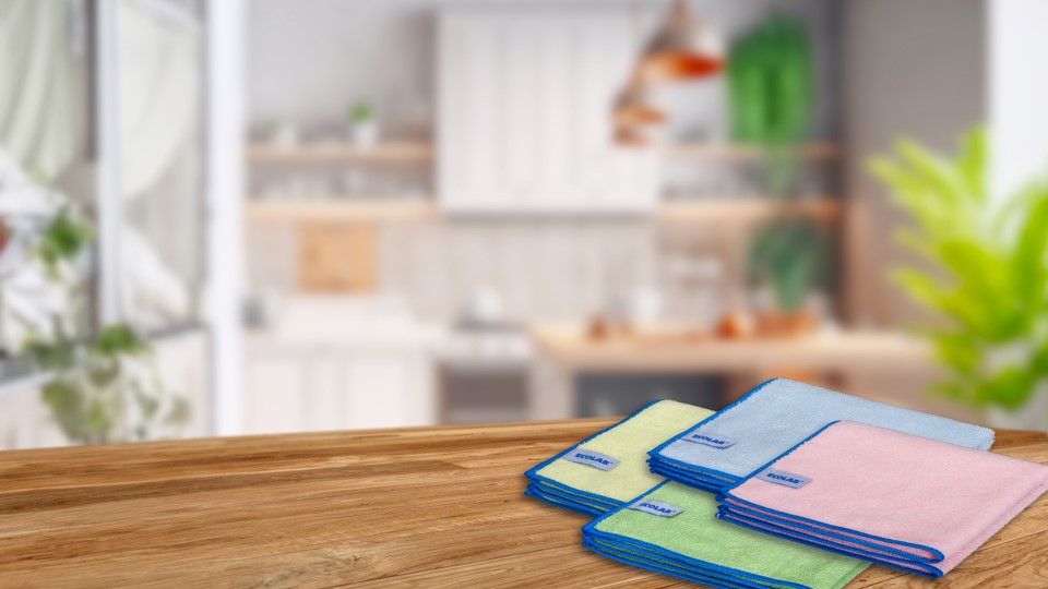 Die neuen Polifix microclin planet Wischtücher bieten eine hohe Wasser- und Schmutzaufnahmekapazität.