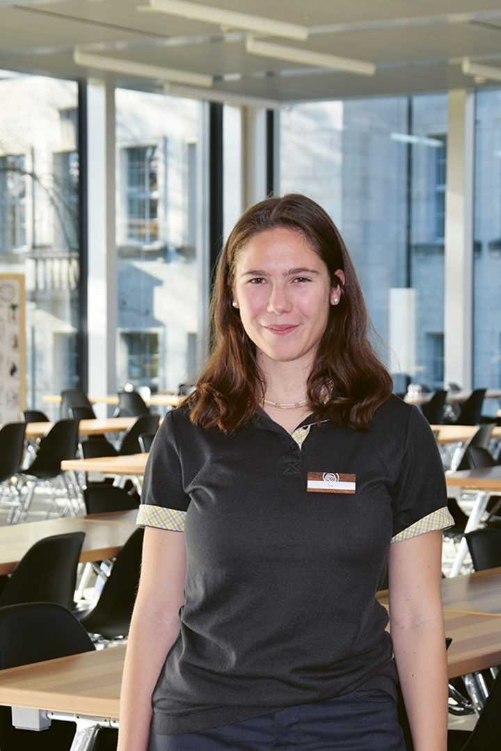 Eva Lüthi, Systemgastronomiefachfrau in Ausbildung bei der SV Group.